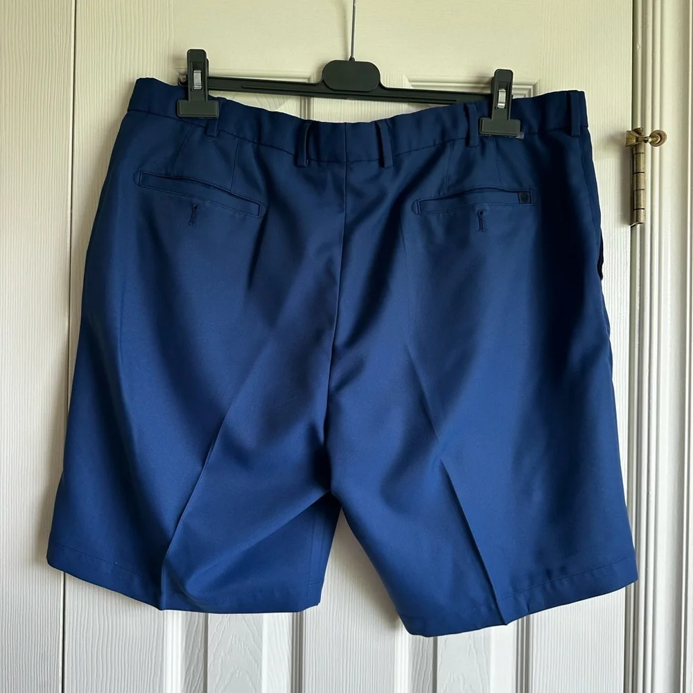 Peter Millar Royal Blue Performance Golf Shorts Size 40 - Picture 2 of 3